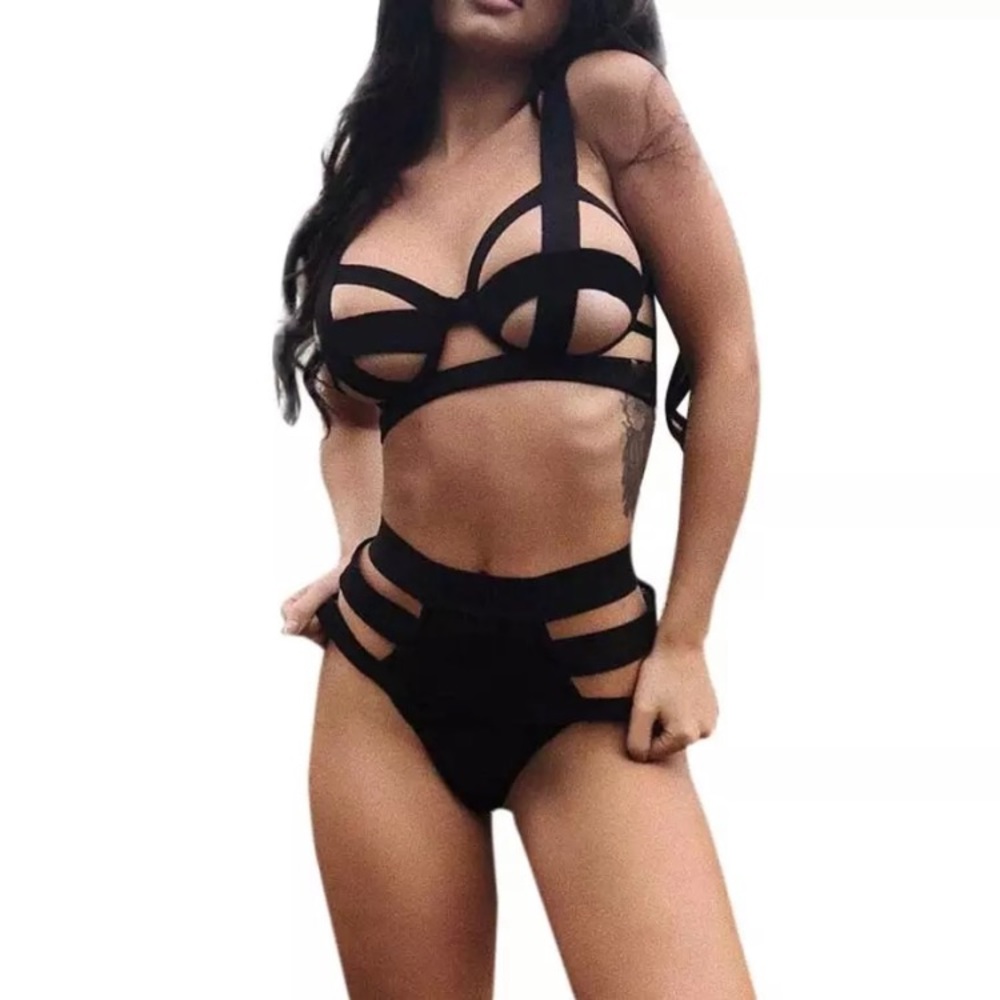 Last 1! Strappy Lingerie Set